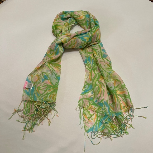 Lilly Pulitzer Silk & Cashmere Scarf/ Wrap - Picture 3 of 8